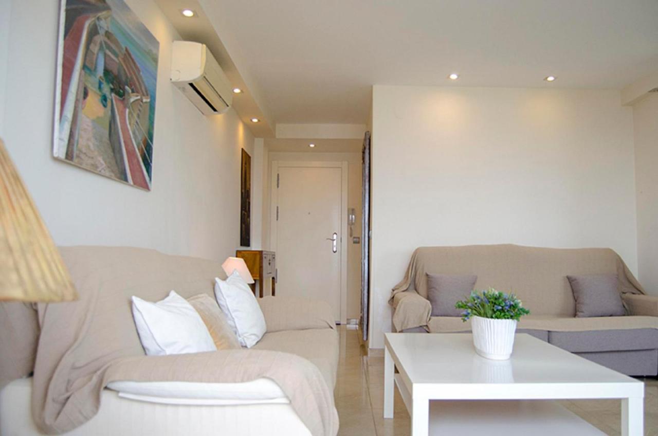 Apartamentos Terrasol 1ª Linea Playa Los Angeles Torre Del Mar Luaran gambar
